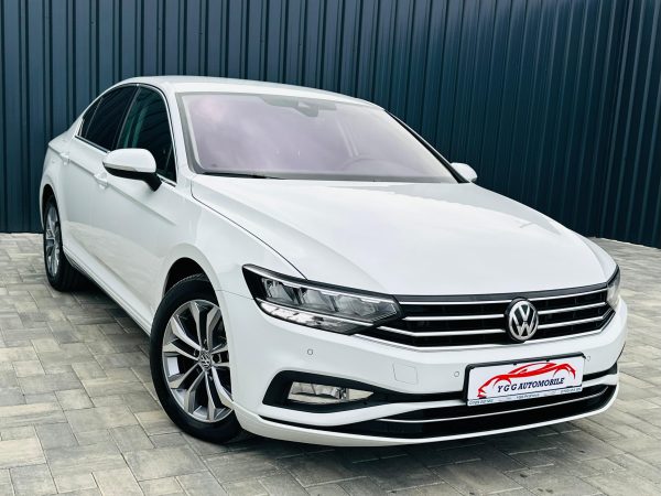 VOLKSWAGEN PASSAT B8.5 / FAB 12.2019 / 2.0 DIESEL 150CP / EURO 6 / Posibilitate Rate / BuyBack / GARANTIE 1 AN