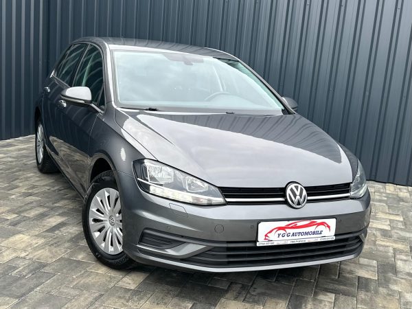 VOLKSWAGEN GOLF 7 / Fab.- 01-2018 / C.C / 1.0 Benzina 86 Cp / Euro 5 / Posibilitate Rate / BuyBack / Garantie 1 AN