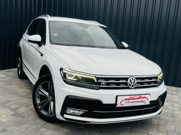 VOLKSWAGEN TIGUAN R LINE 4X4  / FAB 06-2017 / 2.0 DIESEL 190CP / EURO 6 / Posibilitate Rate / BuyBack / GARANTIE 1 AN