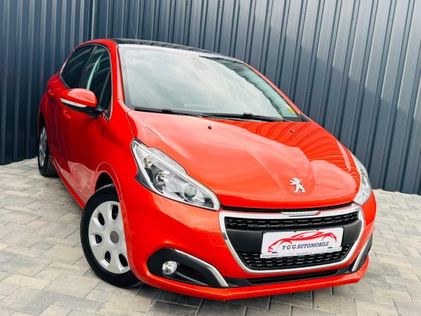 PEUGEOT 208 BLUE HDI / 1.5 DIESEL 102CP / FAB 09.2019 / EURO 6 / Posibilitate Rate / BuyBack / Garantie 1 AN
