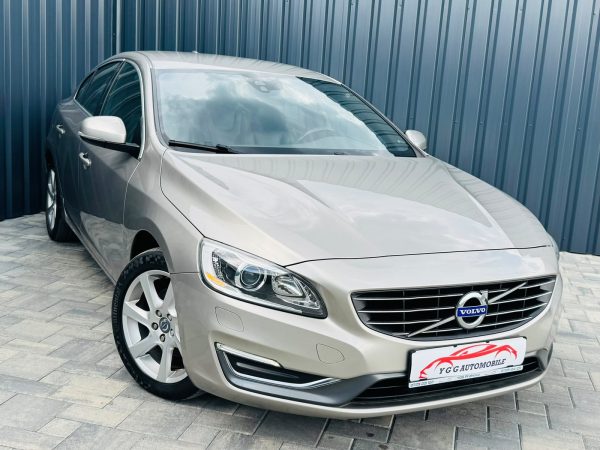 VOLVO S60 / 2.0 DIESEL 136CP / FAB 02.2014 / EURO 5 / Posibilitate Rate / BuyBack / GARANTIE 1 AN