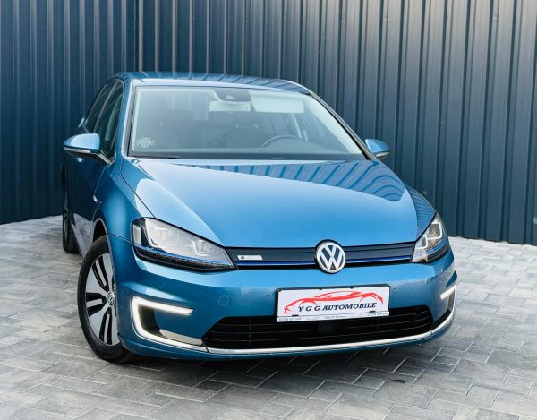 VOLKSWAGEN GOLF 7 / ELECTRIC 24,1 kWh 116 CP / FAB 11-2015 / EURO 6 / Posibilitate Rate / BuyBack / Garantie 1 AN
