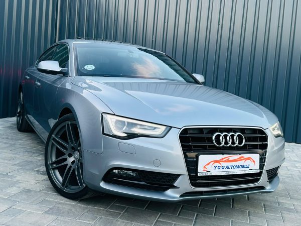 AUDI A5 / 1.8 BENZINA 177CP / FAB 09.2015 / EURO 6 / Posibilitate Rate / BuyBack / GARANTIE 1 AN