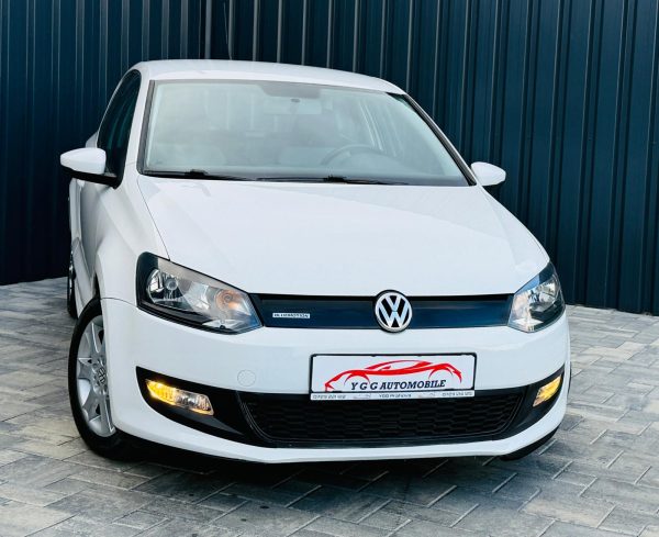 VOLKSWAGEN POLO / 1.2 DIESEL 75 CP / FAB 03-2012 / EURO 5 / TVA DEDUCTIBIL / Posibilitate Rate / BuyBack / Garantie 1 AN